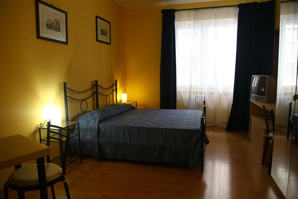 Bed & Breakfast Centro San Pietro 3*